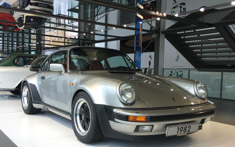 Porsche 911 (1982)